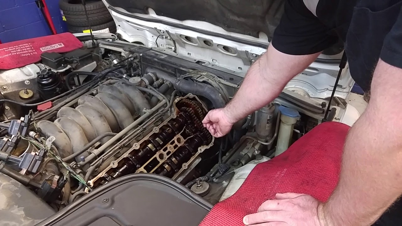 2000 Jaguar XJ8 Timing Chain Tensioner Problem